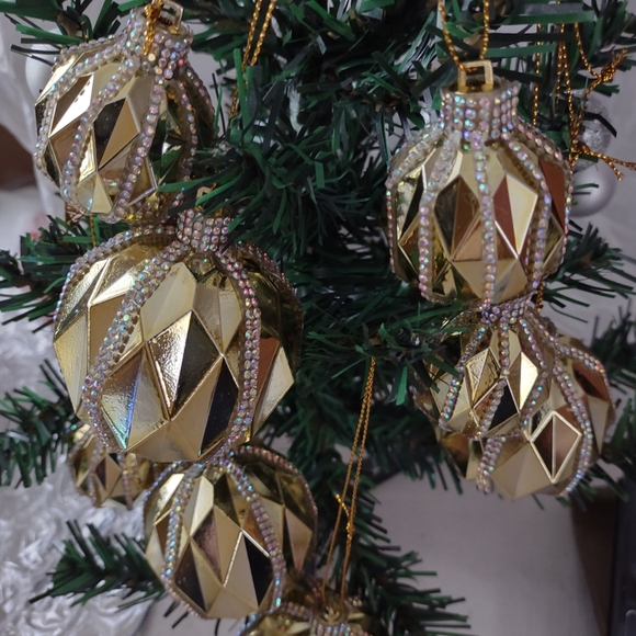 Christmas ornaments new 4 large 4 small handmade - Picture 2 of 4